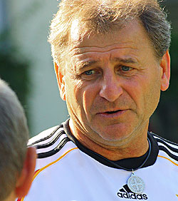 Verspricht ein spannendes Heimdeb&uuml;t der Nationalmannschaft: Bundestrainer Ulrich Pfisterer.