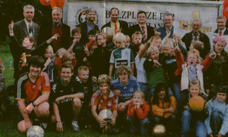 http://bilder.sportsandbytes.de/platz_da/projekte_2007/hermann_ruelander_1193220809.jpg