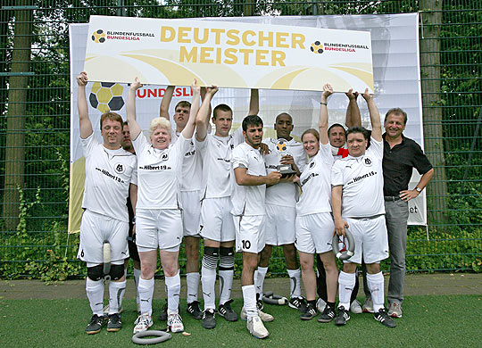 Das Team des Deutschen Meisters MTV Stuttgart
