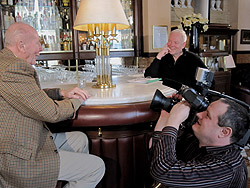 Im angeregten Dialog vor der Kamera: Horst Eckel und Wolfgang Biereichel